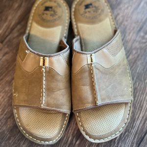 NWOT Margaritaville Soles of the Tropic Slide Sandals Mens 12